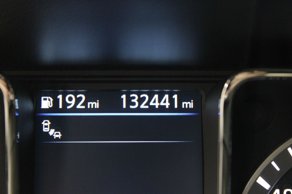 2019 Nissan Titan SV - Photo 11