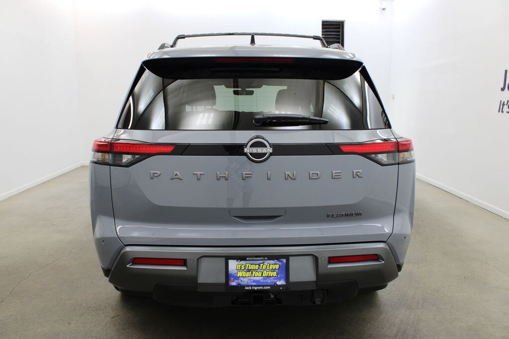 New 2026 Nissan Pathfinder Platinum SUV