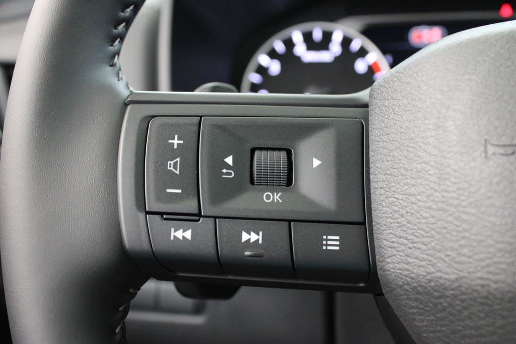 2026 Nissan Rogue Dark Armor - Photo 25