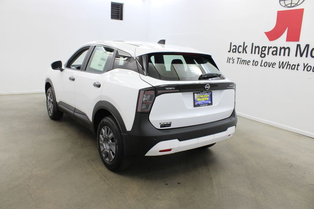 New 2026 Nissan Kicks S SUV