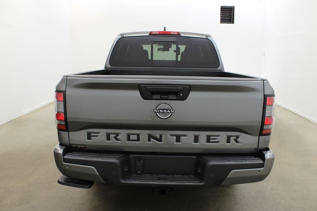 New 2026 Nissan Frontier SV Truck Crew Cab