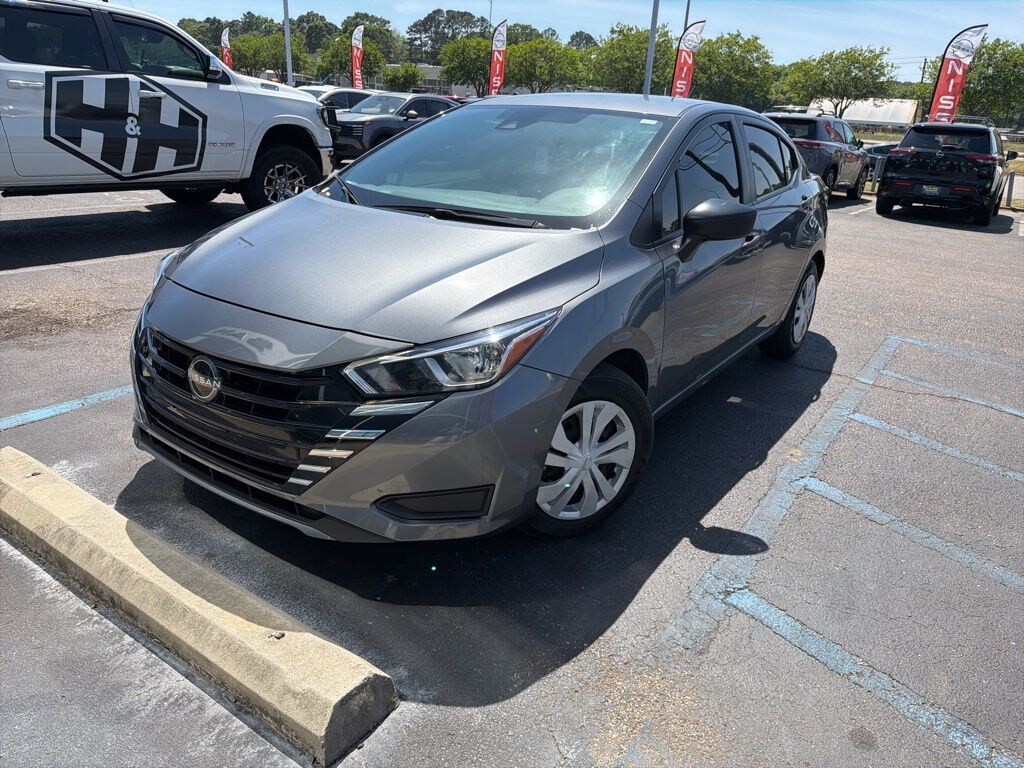 Used 2024 Nissan Versa 1.6 S Sedan