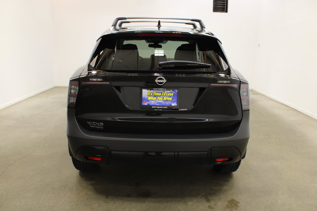 New 2027 Nissan Kicks SV SUV