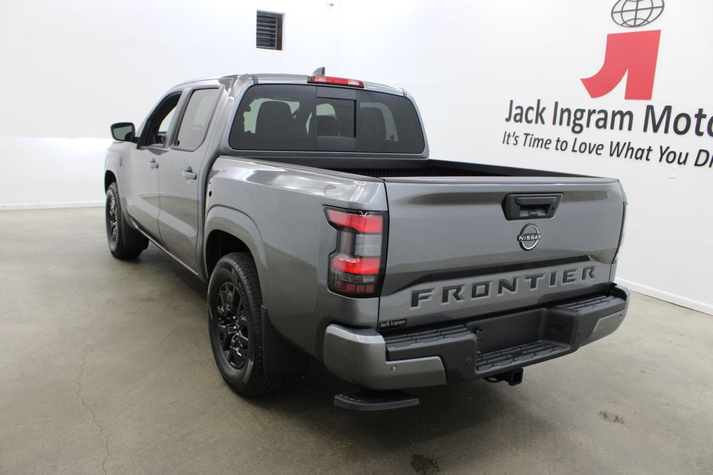 New 2026 Nissan Frontier SV Truck Crew Cab