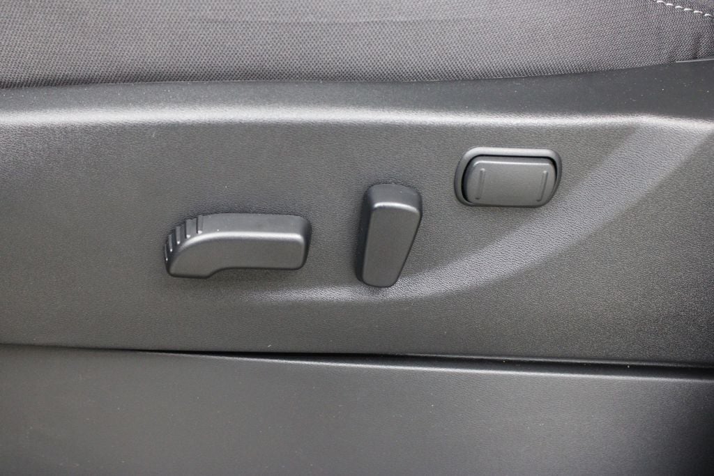 2026 Nissan Frontier SV - Photo 16