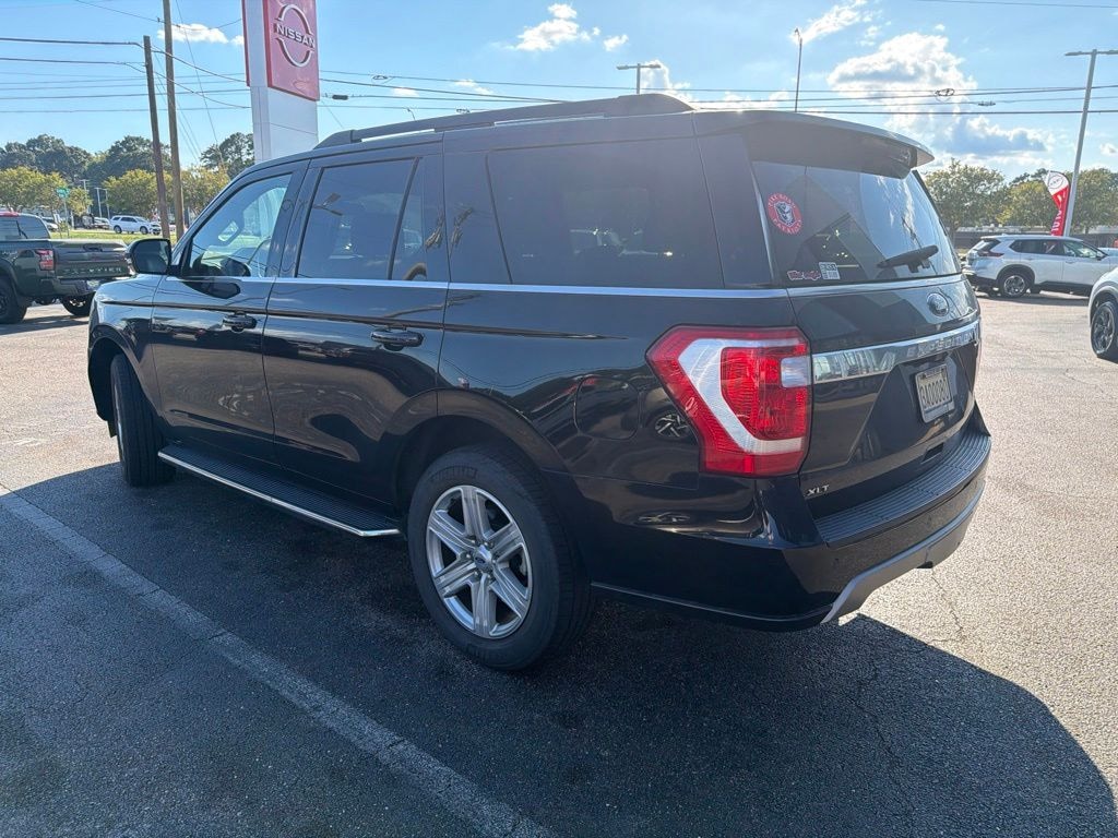 Used 2018 Ford Expedition XLT SUV