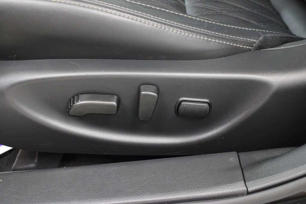 2023 Nissan Maxima Platinum - Photo 22