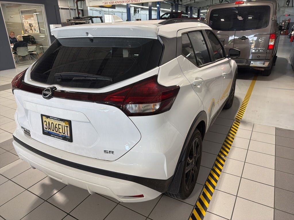 Used 2024 Nissan Kicks SR SUV