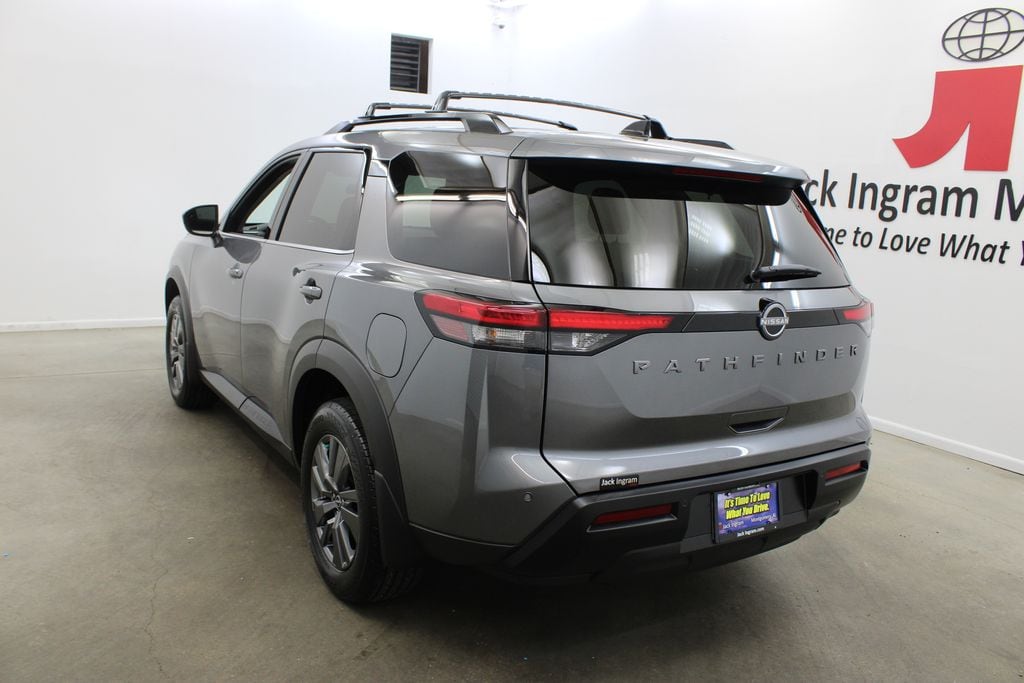 New 2026 Nissan Pathfinder SV SUV