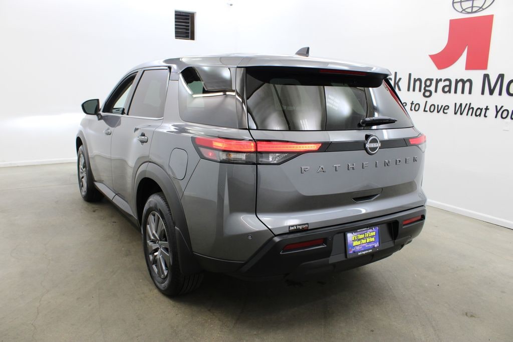 New 2026 Nissan Pathfinder S SUV