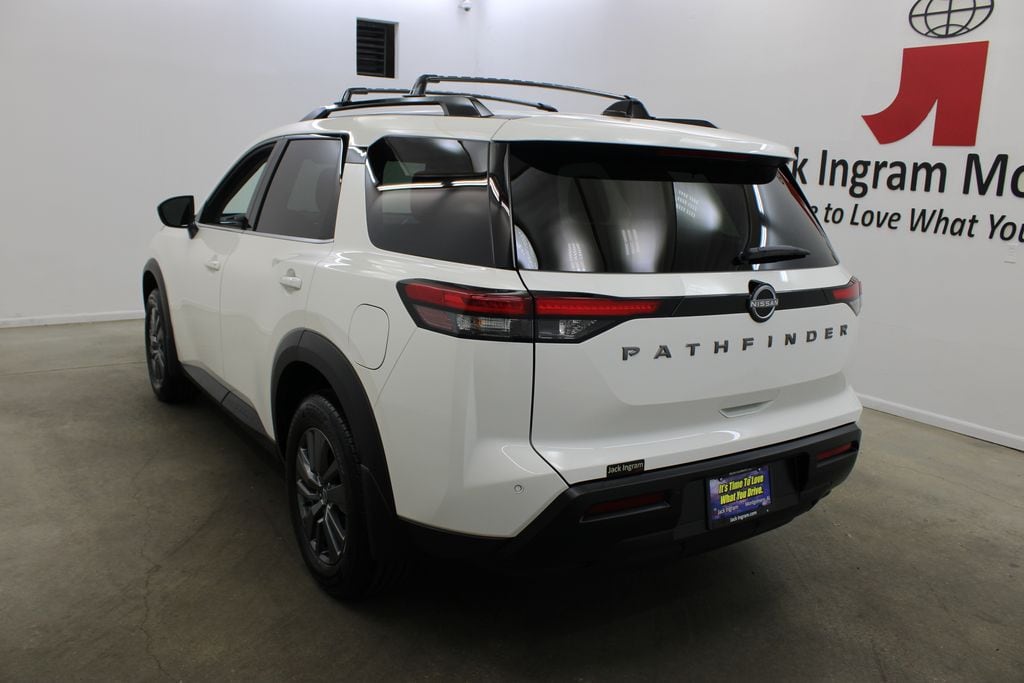 New 2026 Nissan Pathfinder SV SUV