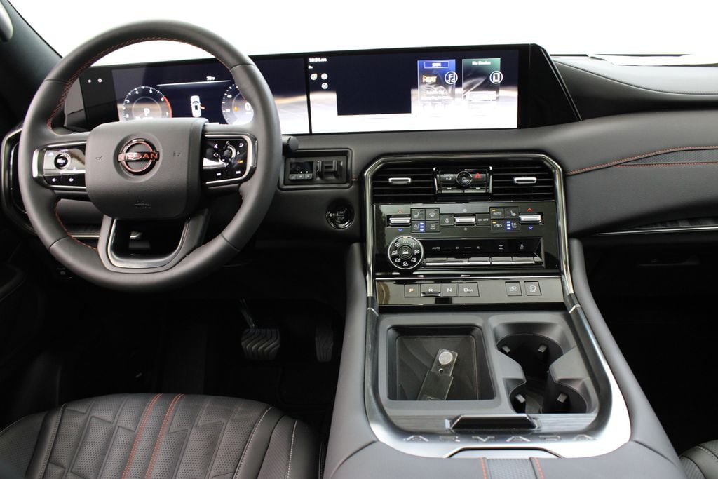 2026 Nissan Armada PRO-4X - Photo 9