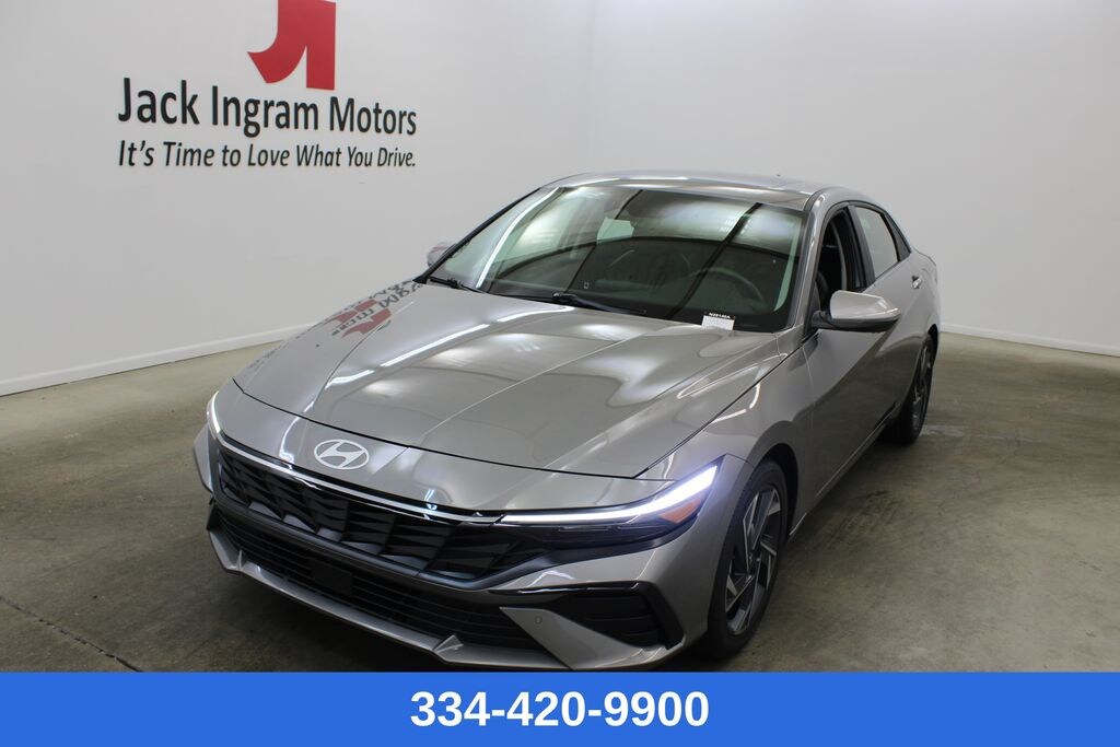 Used 2024 Hyundai Elantra Hybrid Limited Sedan