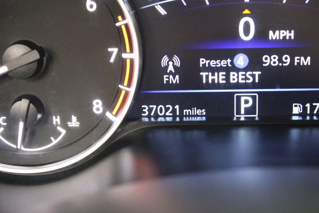 2023 Nissan Altima SR - Photo 11