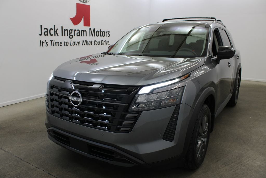 New 2026 Nissan Pathfinder SV SUV