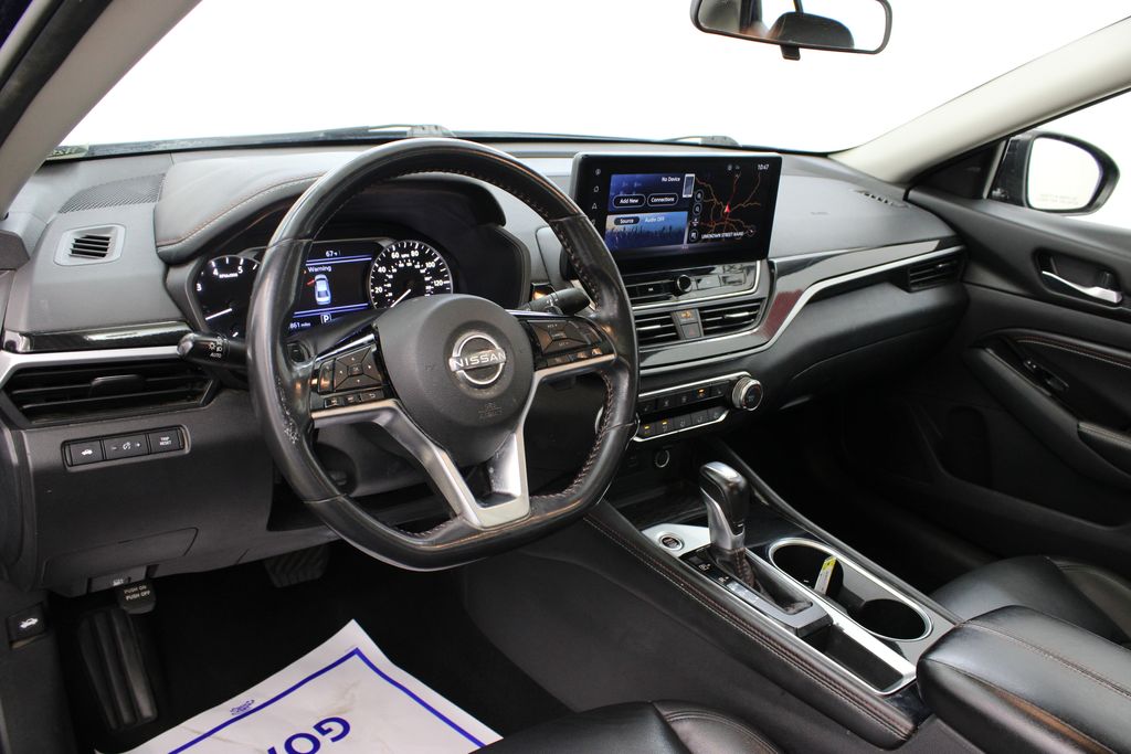 2023 Nissan Altima SR - Photo 16