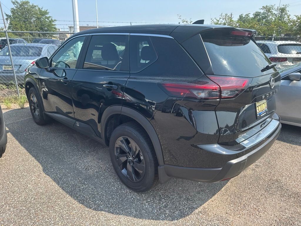 Certified 2026 Nissan Rogue SV SUV