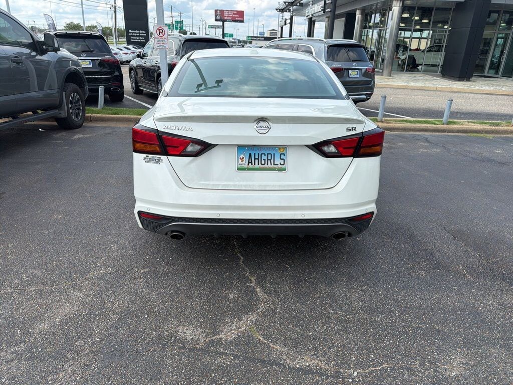 Used 2020 Nissan Altima 2.5 SR Sedan