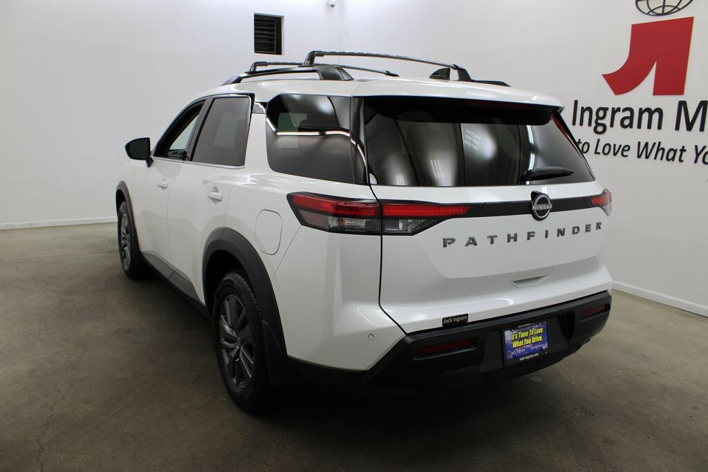 Used 2026 Nissan Pathfinder SV SUV