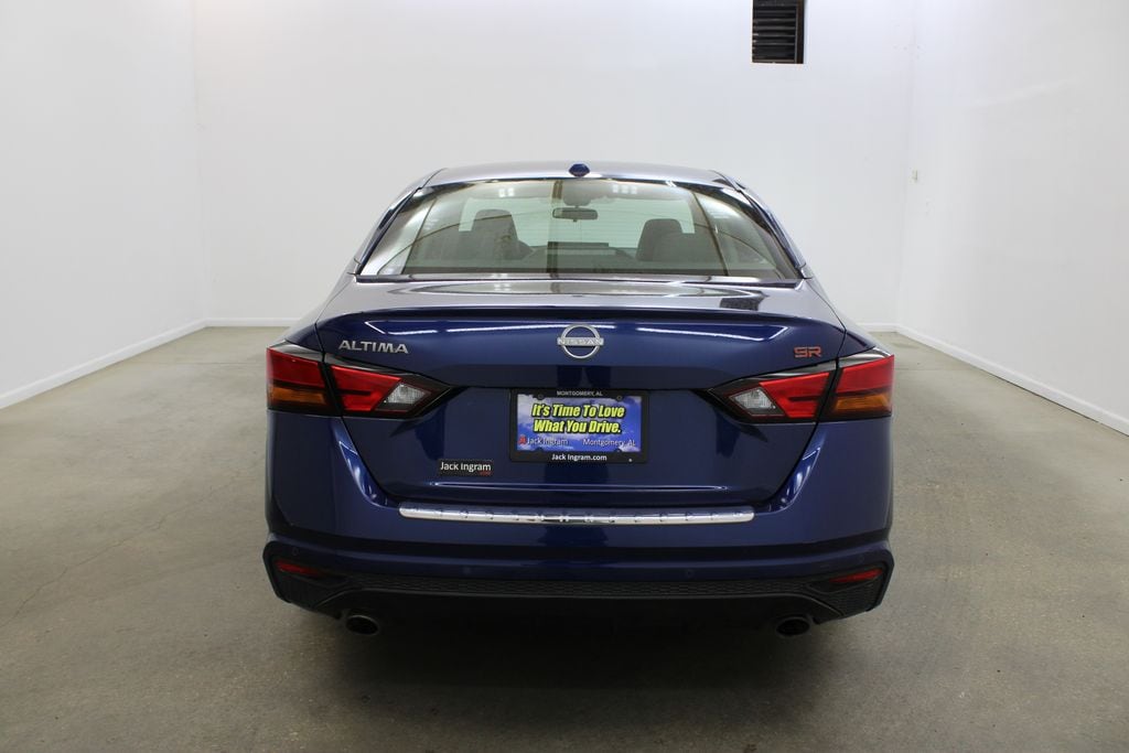 2023 Nissan Altima SR - Photo 4