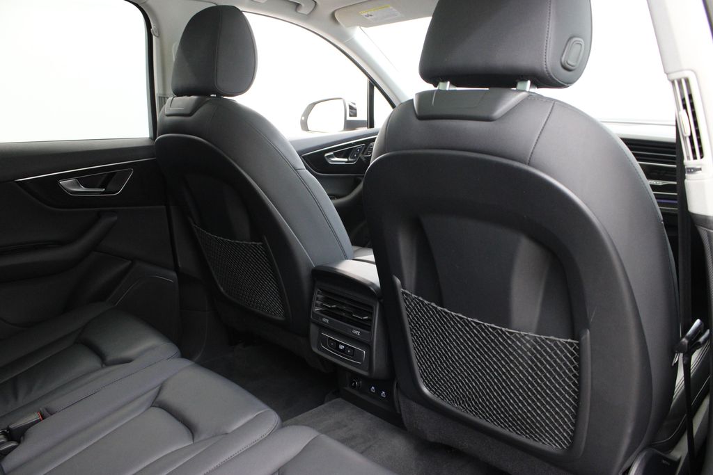 2022 Audi Q7 Premium - Photo 22
