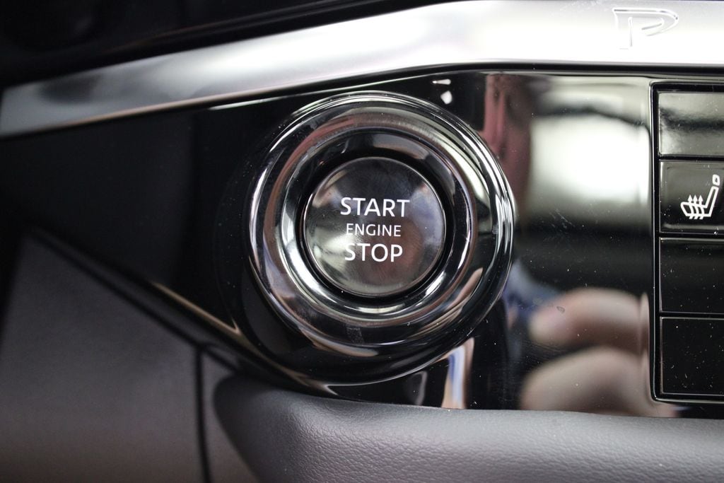 2026 Nissan Pathfinder SL - Photo 11