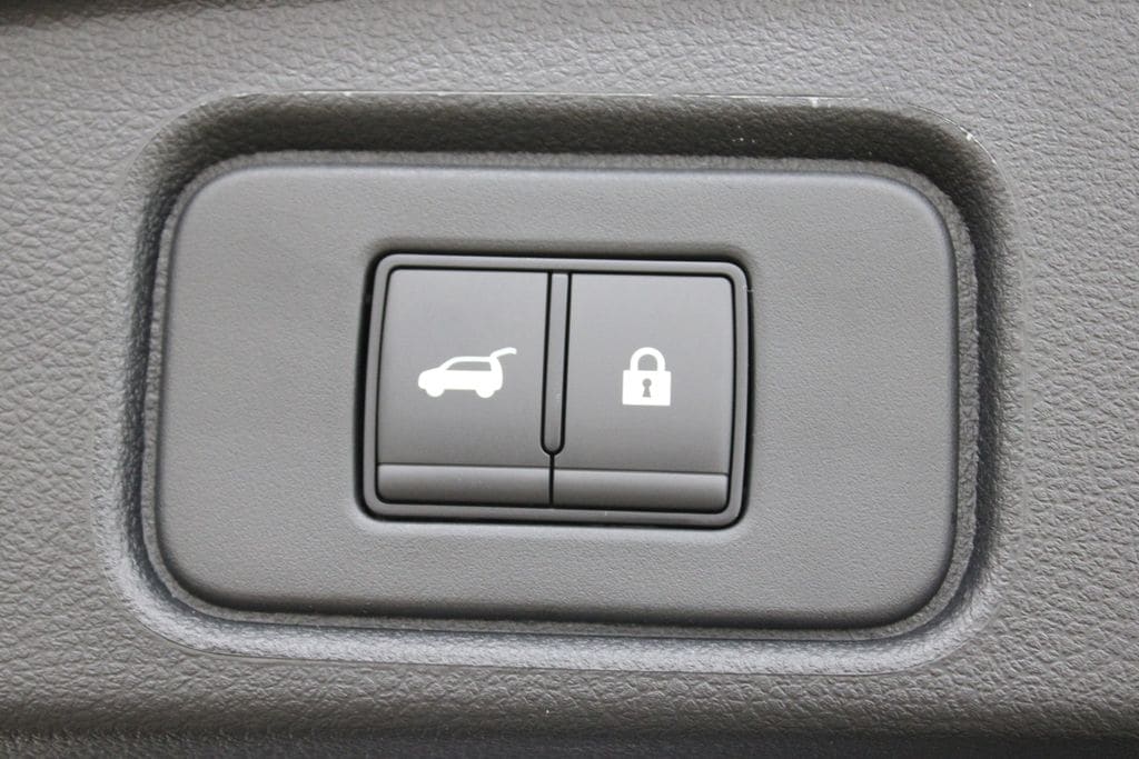 2026 Nissan Pathfinder SL - Photo 28