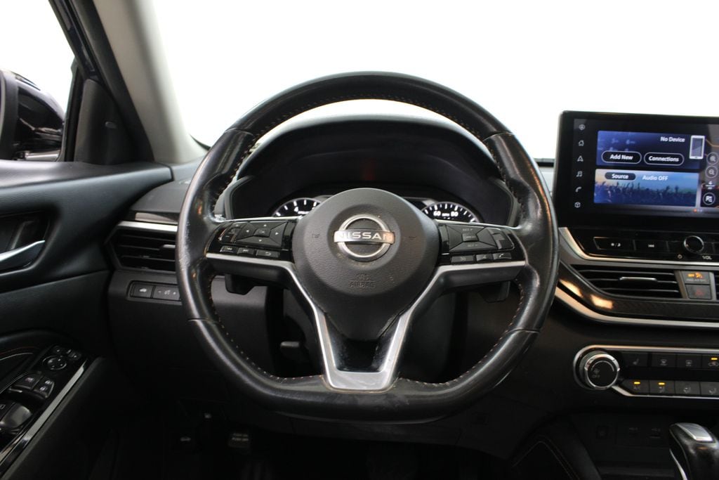 2023 Nissan Altima SR - Photo 23