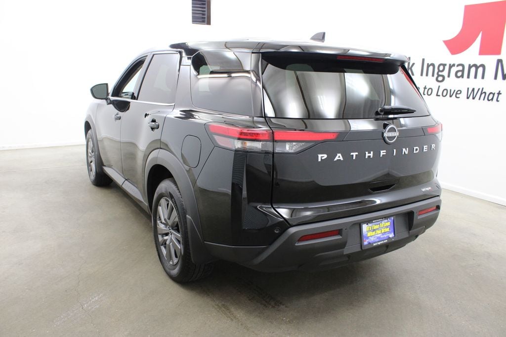 Certified 2025 Nissan Pathfinder S SUV