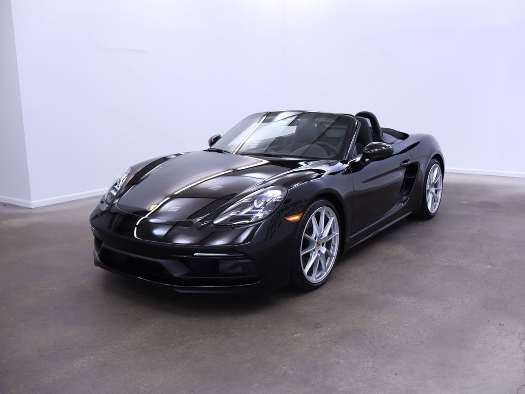 2025 Porsche Boxster GTS 4.0 photo 2