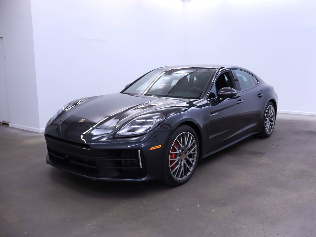 2025 Porsche Panamera E-Hybrid 4S photo 2