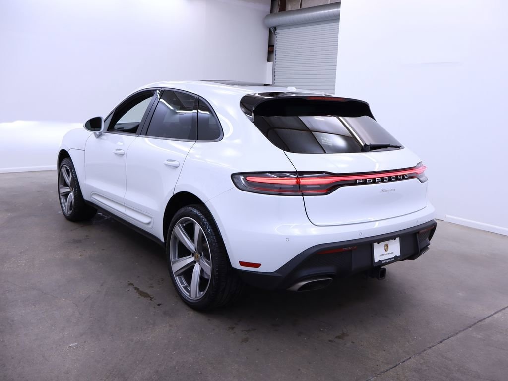 New 2024 Porsche Macan SUV