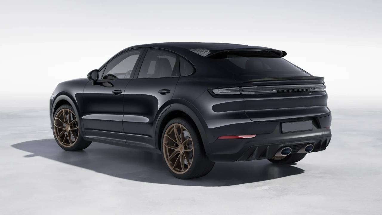 2026 Porsche Cayenne Coupe Turbo GT photo 3