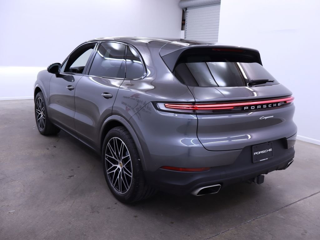 New 2024 Porsche Cayenne SUV