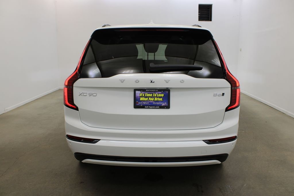 New 2026 Volvo XC90 B6 Ultra Dark Theme 7-Seater SUV