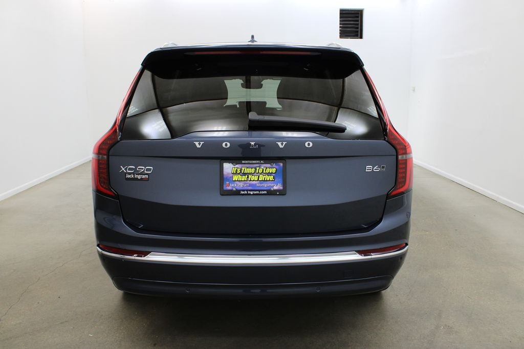 New 2026 Volvo XC90 B6 Plus 7-Seater SUV