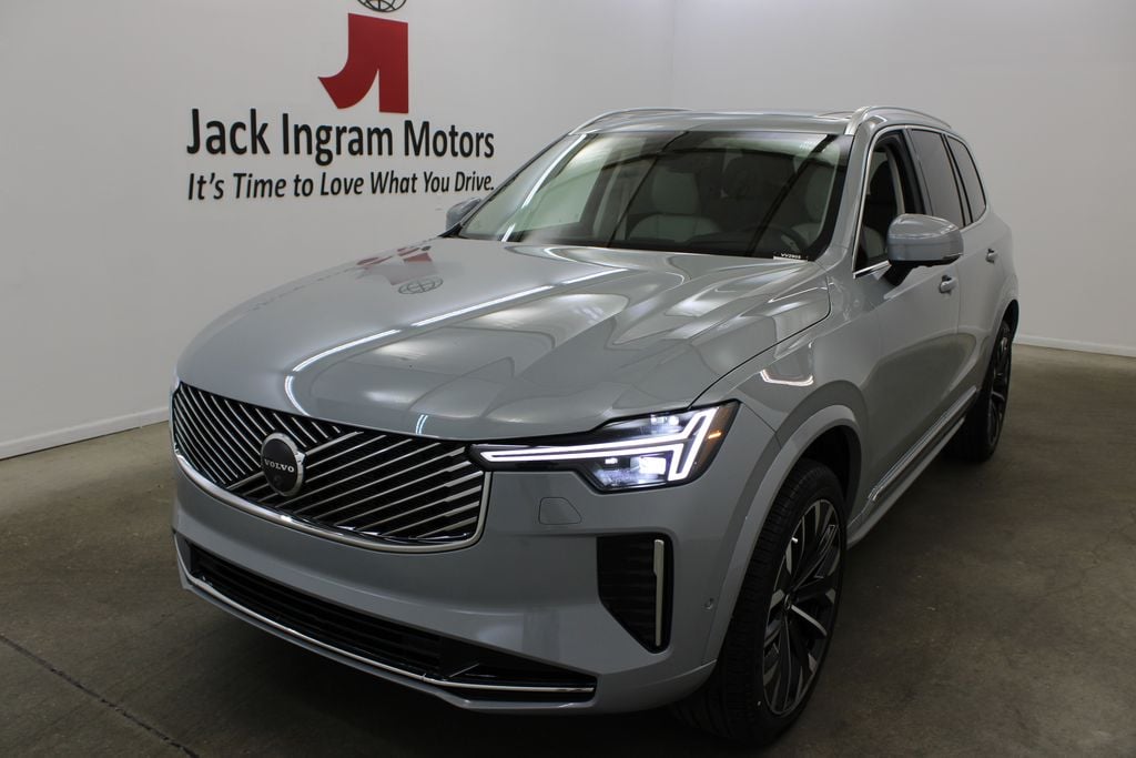 New 2026 Volvo XC90 B6 Ultra 7-Seater SUV