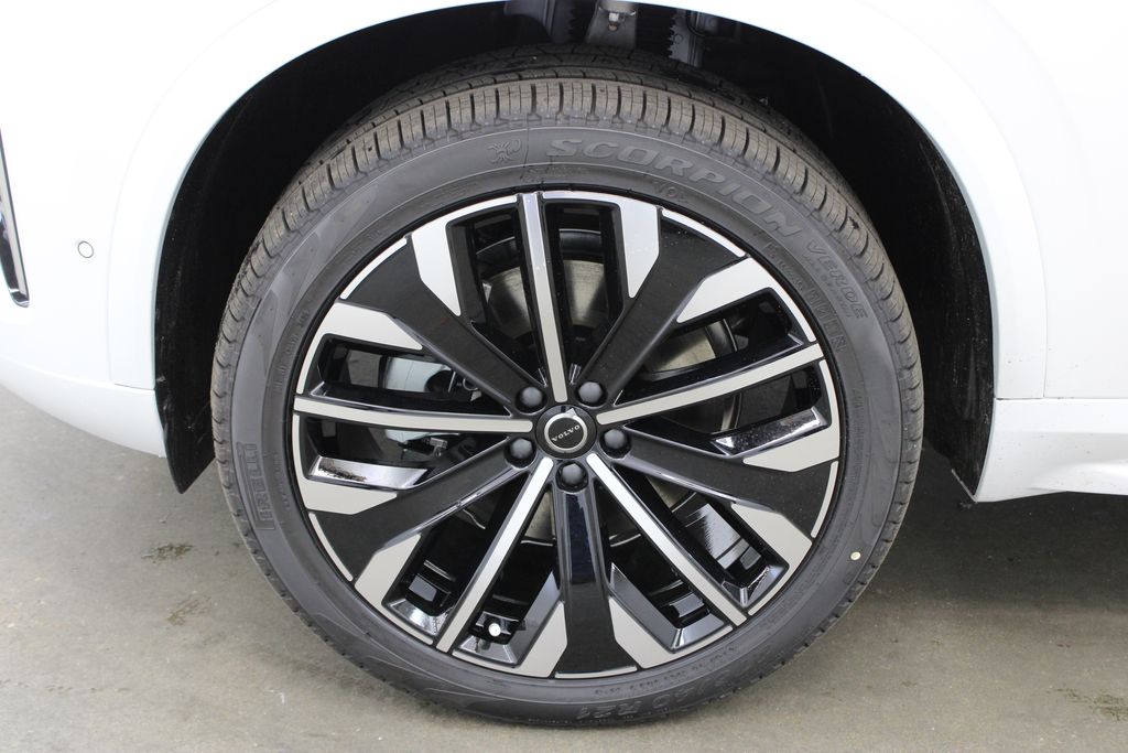 2026 Volvo XC90 Ultra - Photo 31