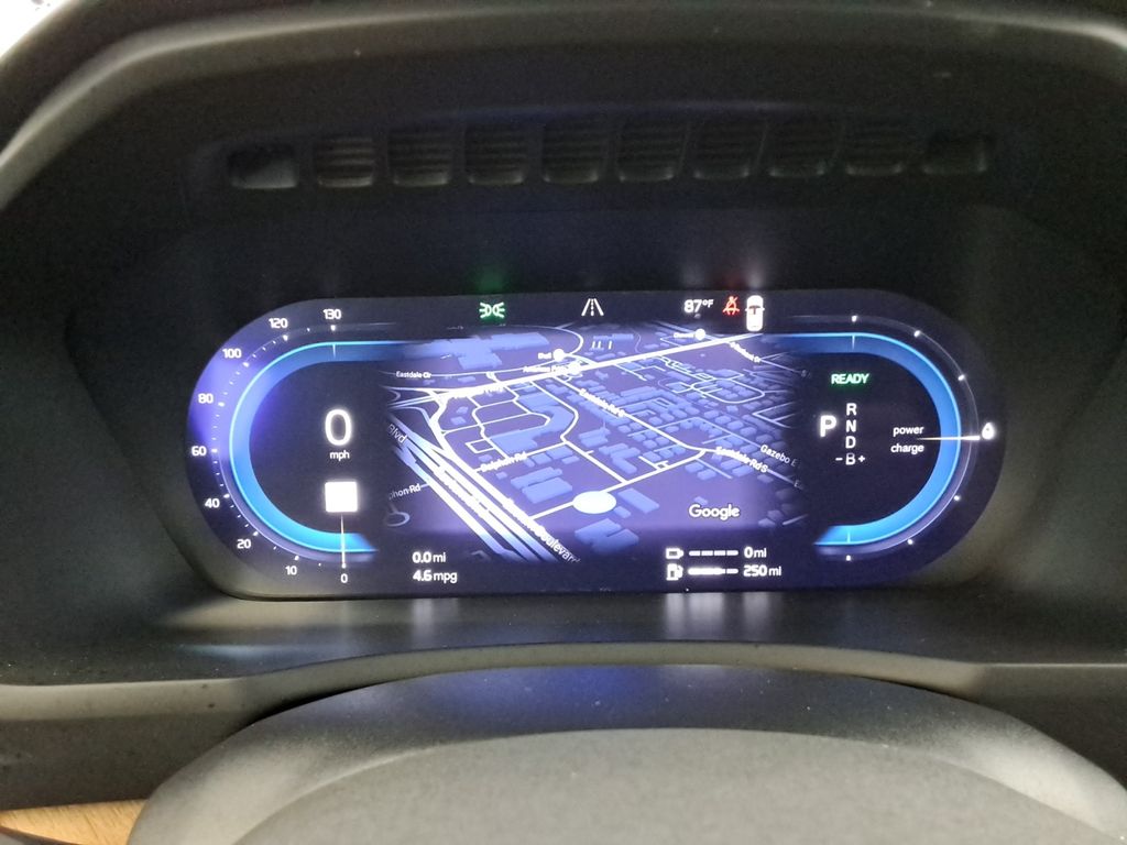 2023 Volvo XC90 Plus - Photo 31