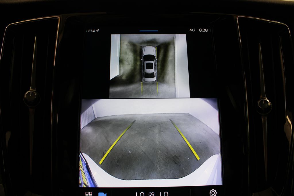 2024 Volvo S60 Plus - Photo 15