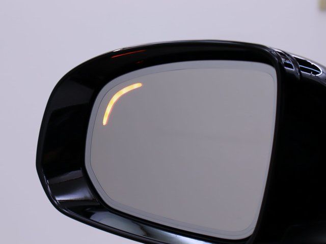 2024 Volvo XC60 Plus - Photo 29