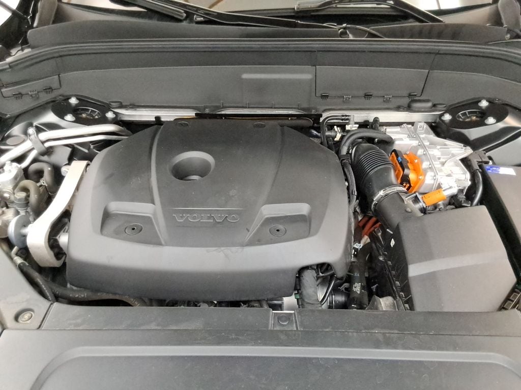 2023 Volvo XC90 Plus - Photo 18