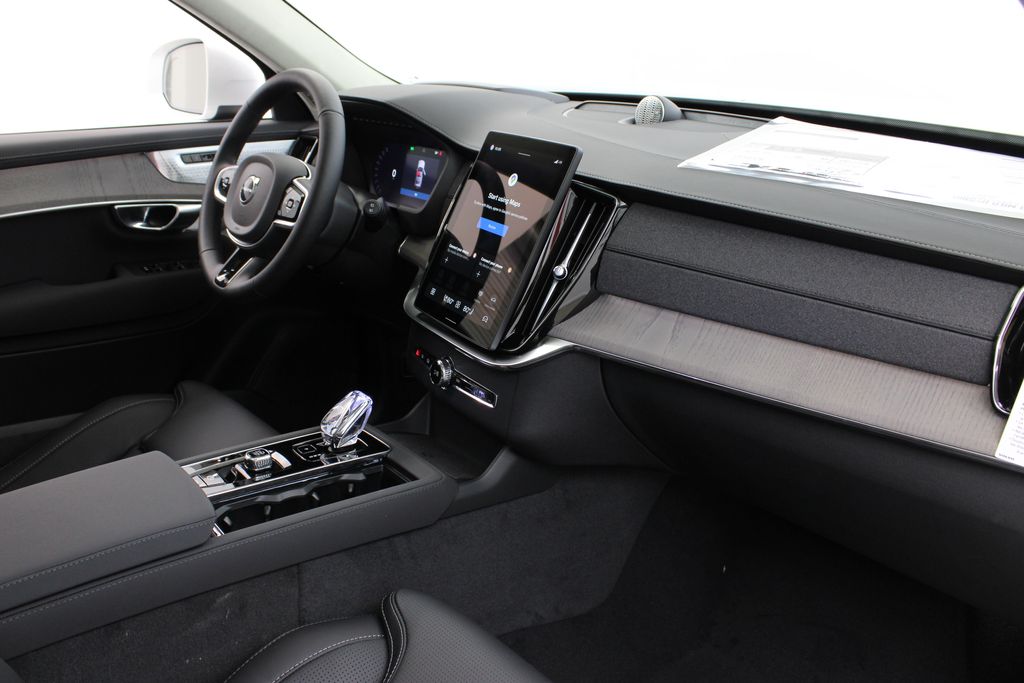2026 Volvo XC90 Ultra - Photo 27