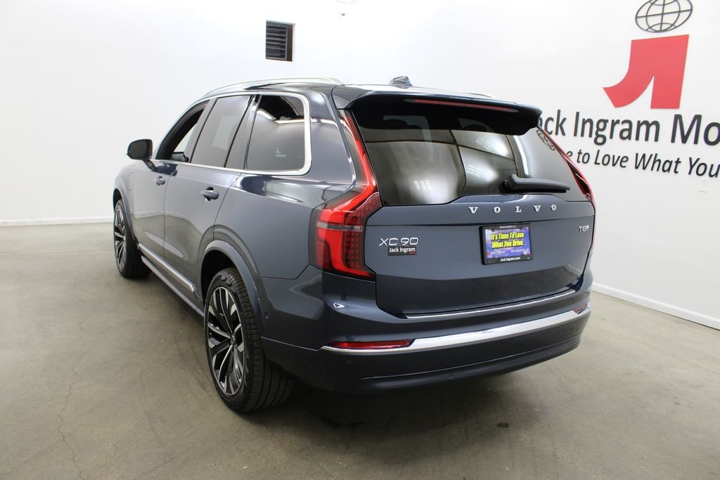 New 2026 Volvo XC90 plug-in hybrid T8 Ultra 7-Seater SUV