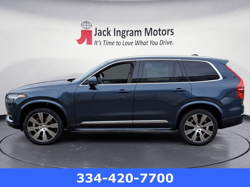 New 2025 Volvo XC90 plug-in hybrid T8 Ultra 7-Seater SUV