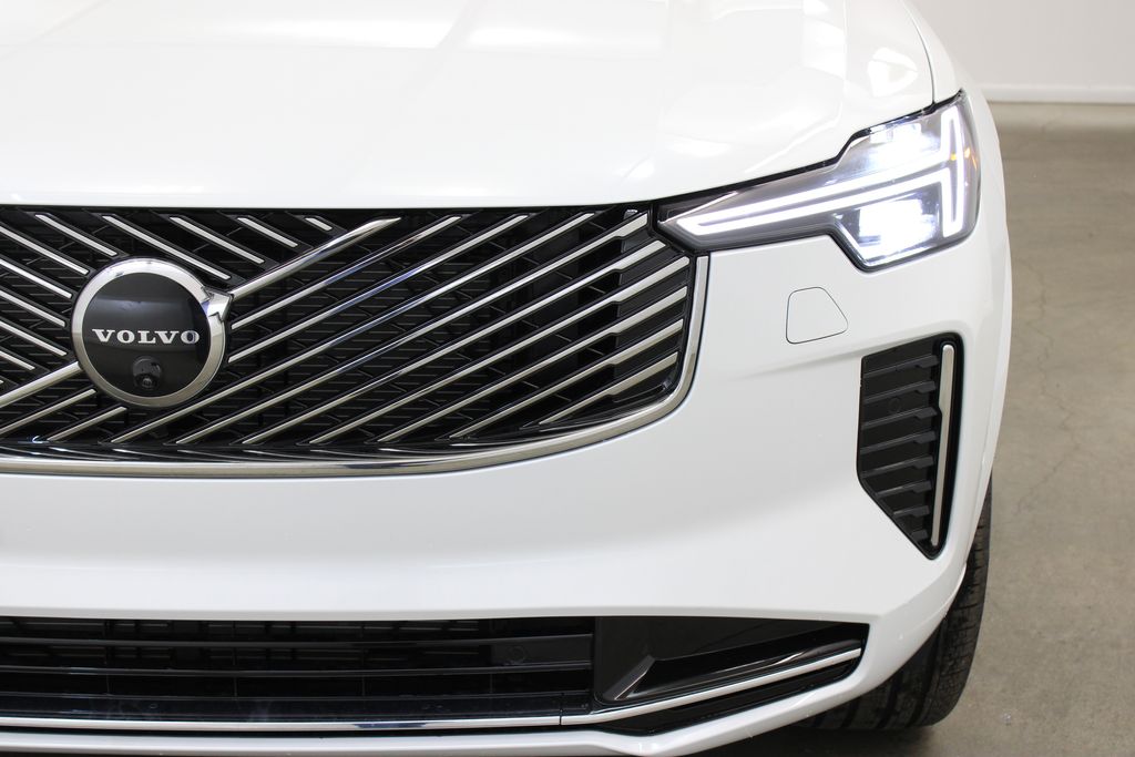 2026 Volvo XC90 Ultra - Photo 8