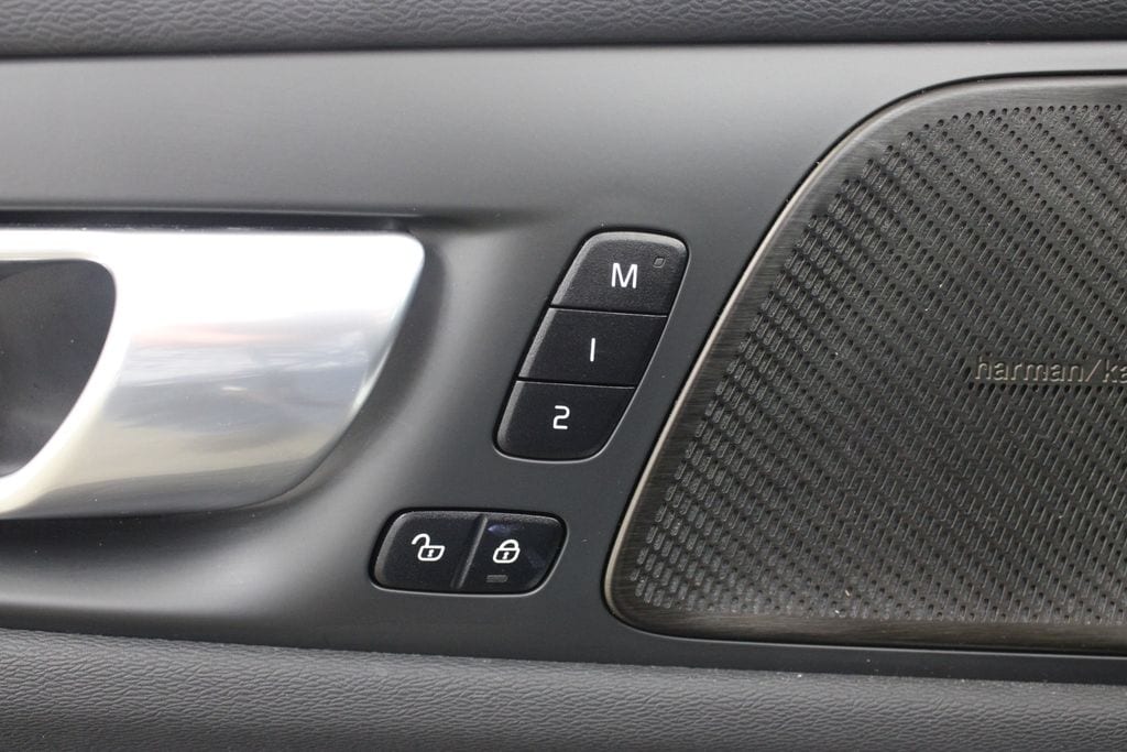 2024 Volvo S60 Plus - Photo 20