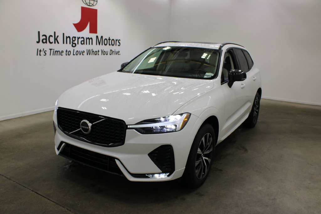 Certified 2024 Volvo XC60 B5 Core SUV