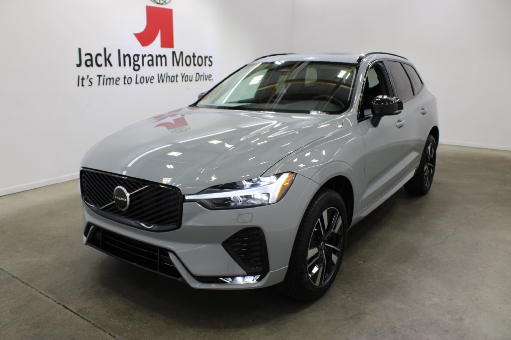 New 2027 Volvo XC60 B5 Core SUV