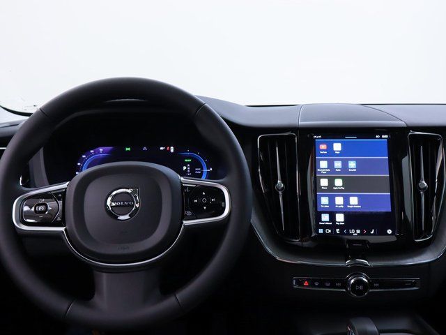 2025 Volvo XC60 Plus - Photo 19